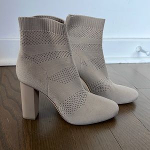 ZARA Tan Round Toe Sock Bootie Size 35 or Size5